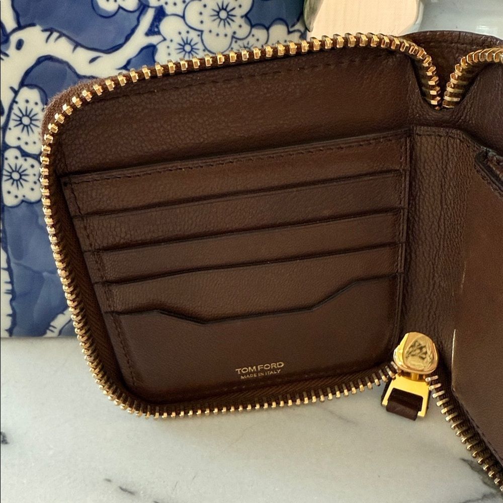 Tom Ford Wallet - Picture 6 of 9